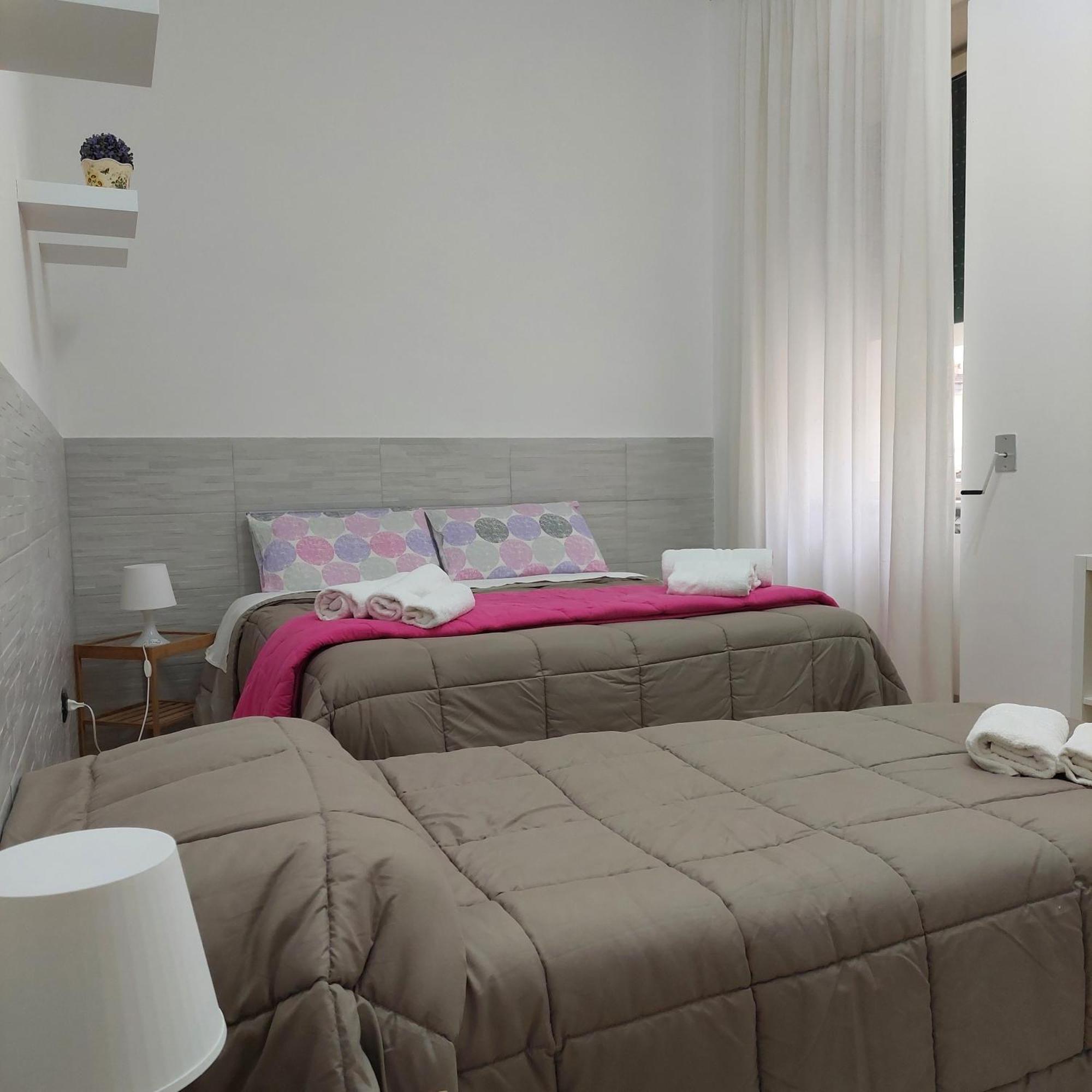 Bed and Breakfast Dimora Filangieri Neapel Exterior foto