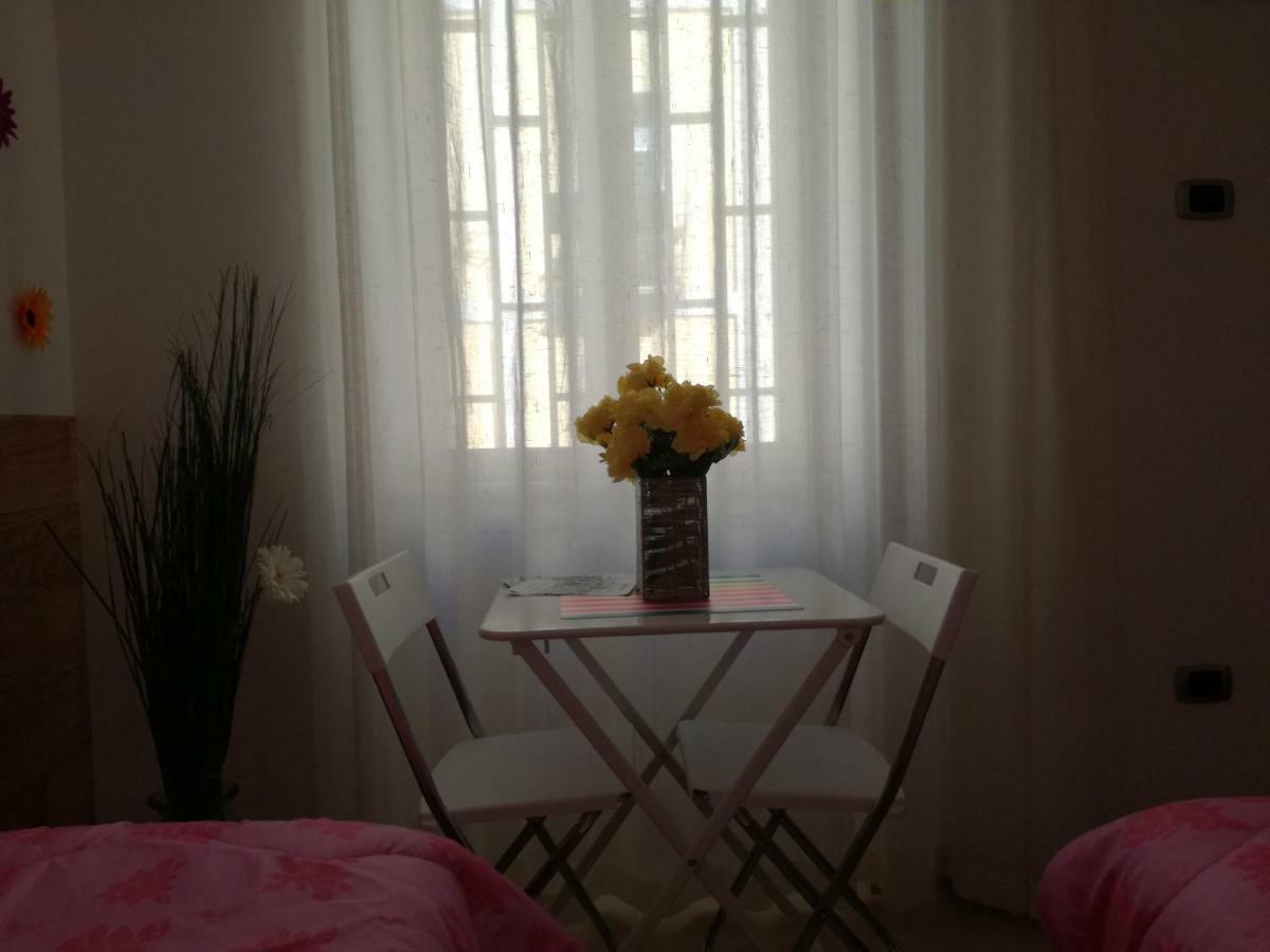 Bed and Breakfast Dimora Filangieri Neapel Exterior foto